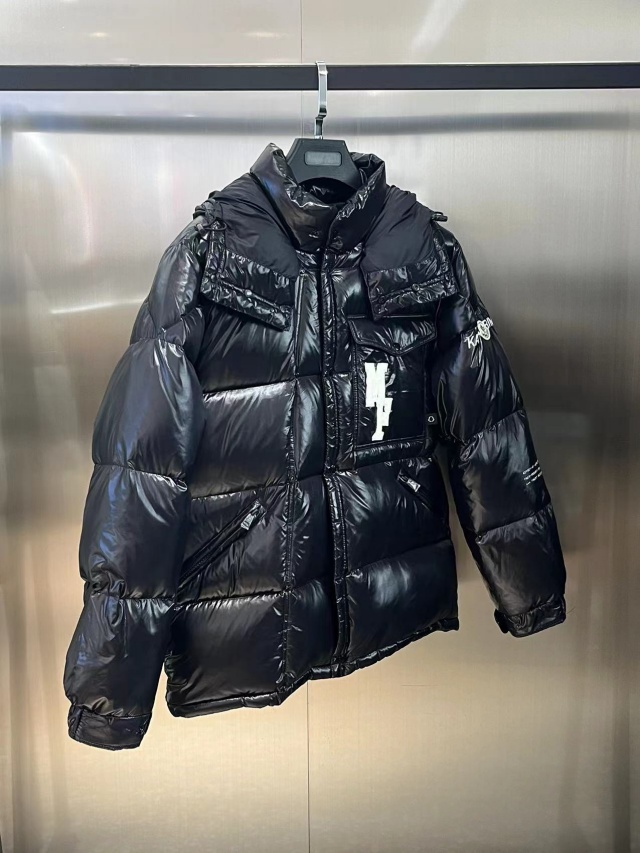 몽클레어 Moncler 남성 패딩 M02777