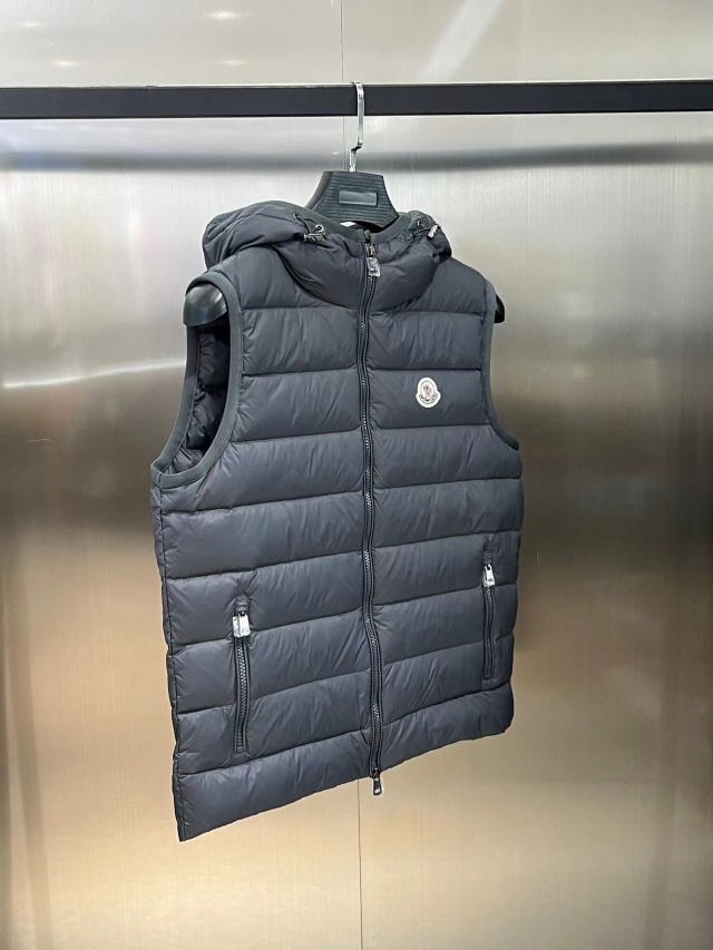 몽클레어 Moncler 남성 패딩조끼 M02774