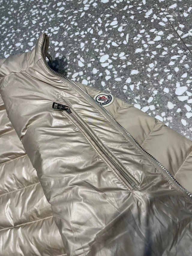 몽클레어 Moncler 남성 패딩 M02781