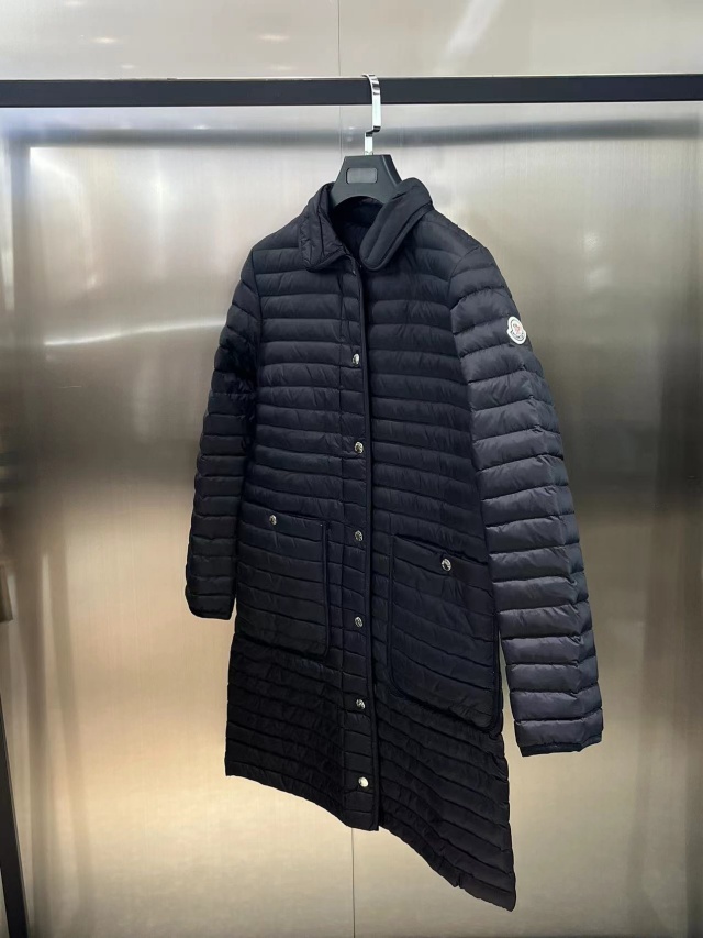 몽클레어 Moncler 여성 패딩 M02796