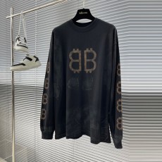 발렌시아가 Balenciaga 남여공용 긴팔티 BG0913