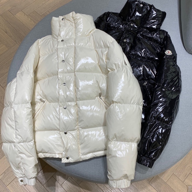 몽클레어 Moncler 여성 패딩 M02808