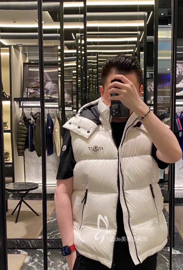 몽클레어 Moncler 여성 패딩조끼 M02820