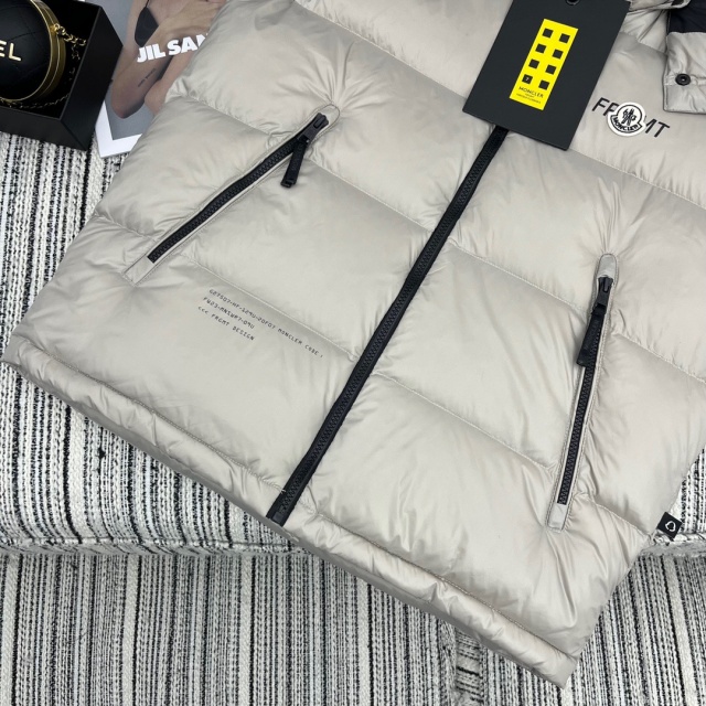 몽클레어 Moncler 여성 패딩조끼 M02820