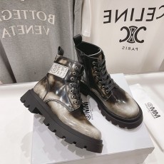 메종 마르지엘라 Maison Margiela 여성 앵클 부츠 MG001