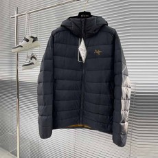 아크테릭스 ARCTERYX 남성 패딩 AT030