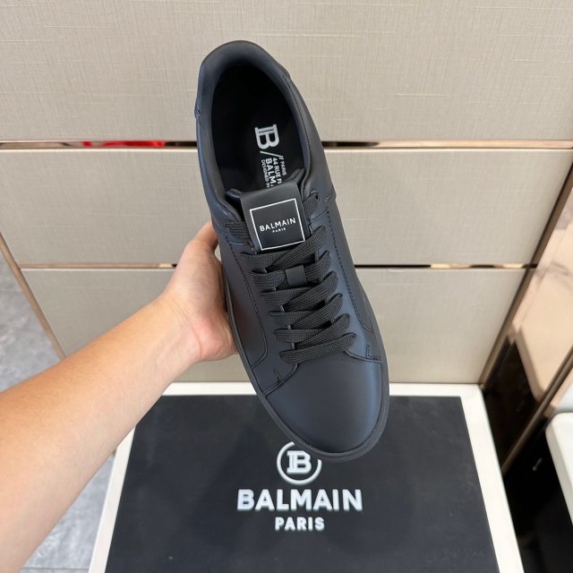 발망 BALMAIN 남성 스니커즈 BN0147