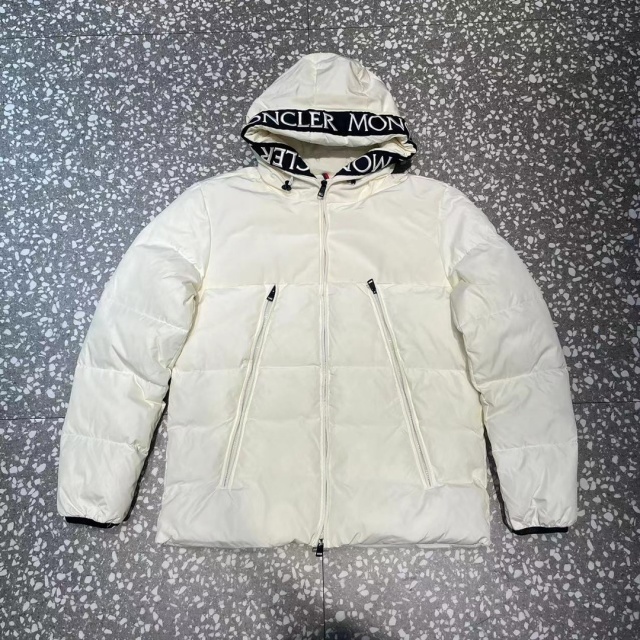 몽클레어 Moncler 남여공용 패딩 M02876