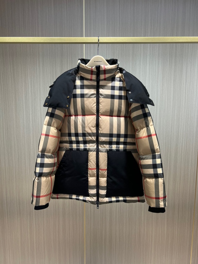 버버리 BURBERRY 남성 패딩 BBR3768