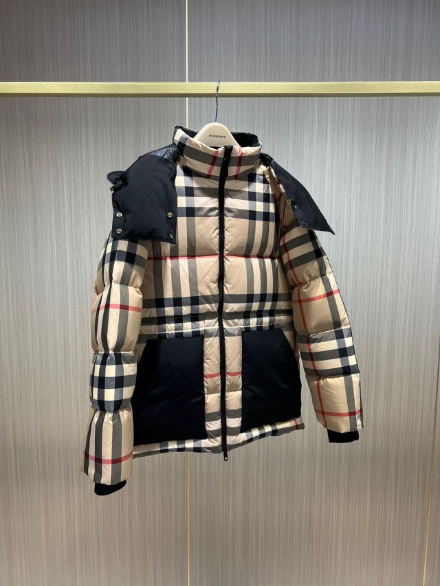 버버리 BURBERRY 남성 패딩 BBR3768