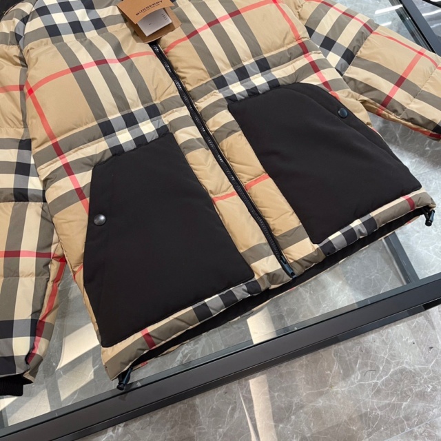 버버리 BURBERRY 남성 패딩 BBR3768