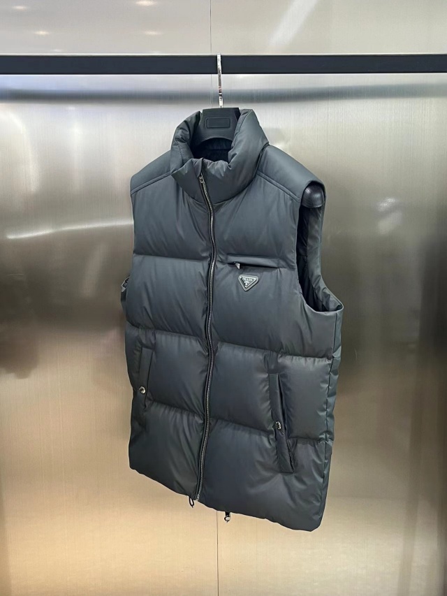 프라다 PRADA  남성 패딩 조끼 PD1200